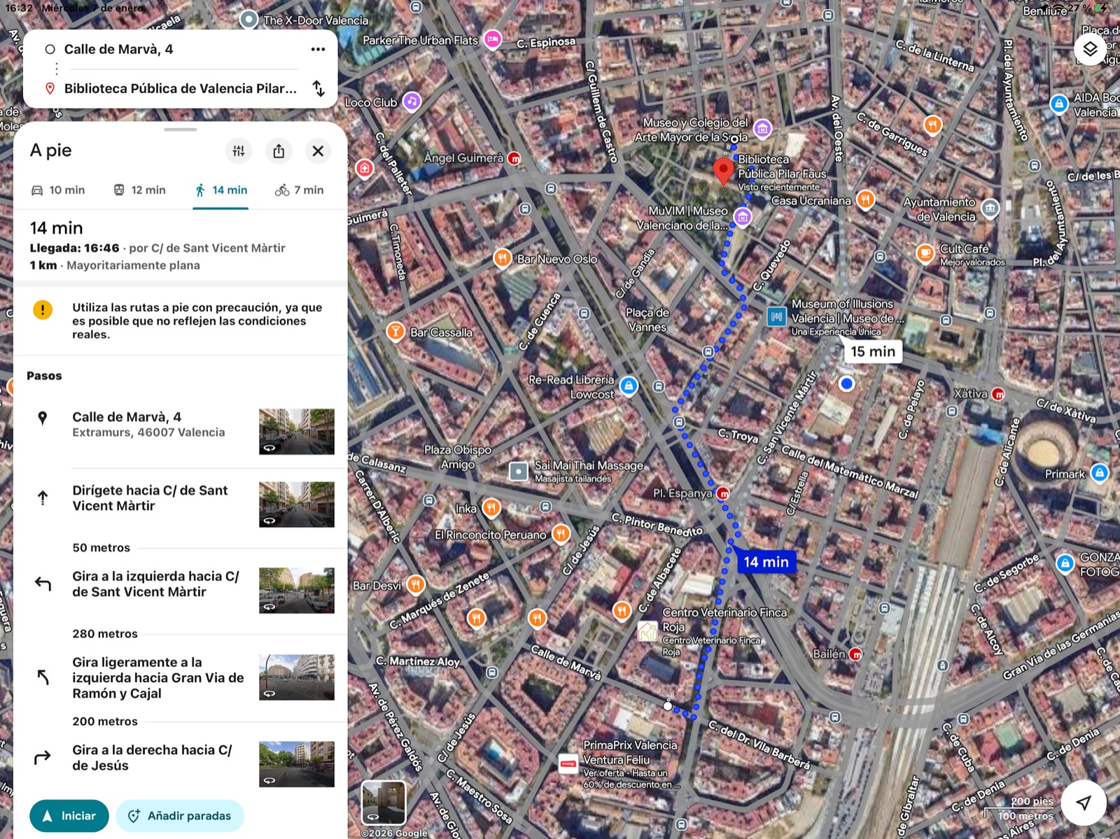 Biblioteca Pública Pilar Faus, exterior